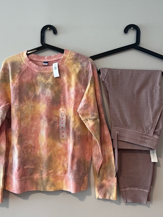 Old Navy Pants - Women’s Tie-Dye Sweatshirt and Jogger Set - Pink Multi